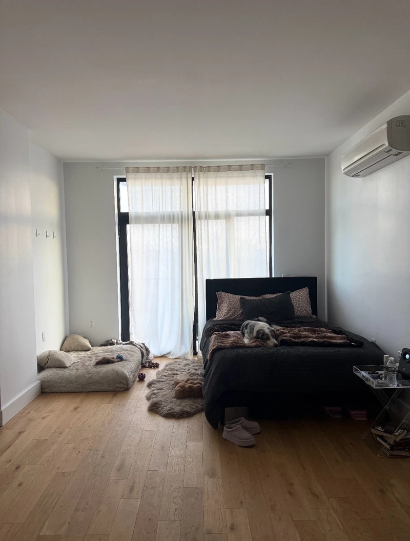 1 bedroom in Williamsburg photo 3