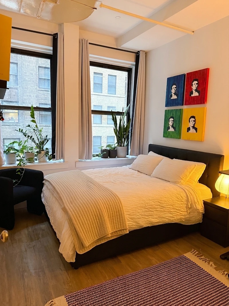 private room in Hudson Yards photo 6