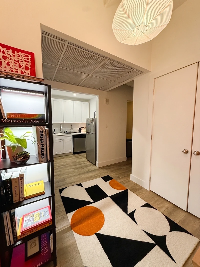 private room in Hudson Yards photo 2