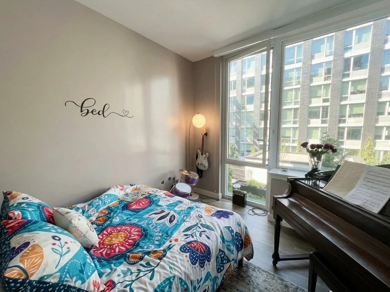 2 bedroom in East Village photo 9