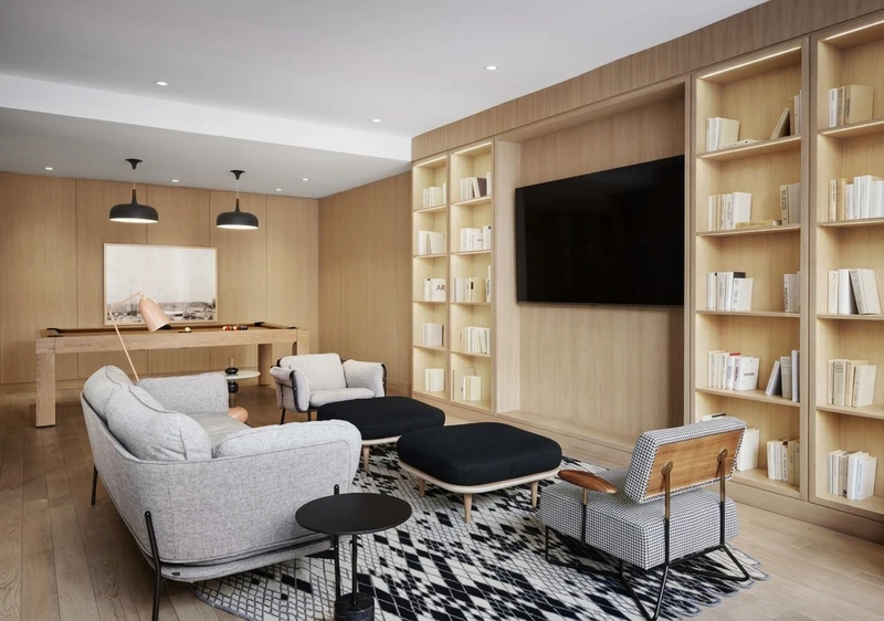 a room in East Village photo 5