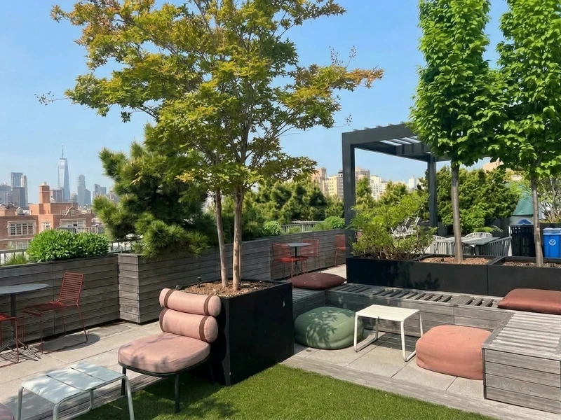 2 bedrooms in East Village photo 4