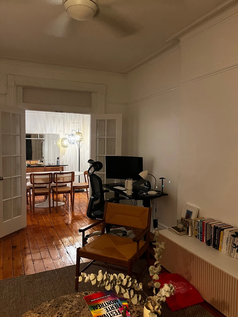 2 bedroom in Park Slope photo 4