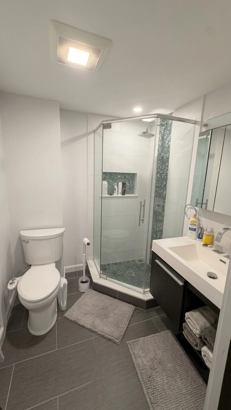 private room in Roxbury photo 4