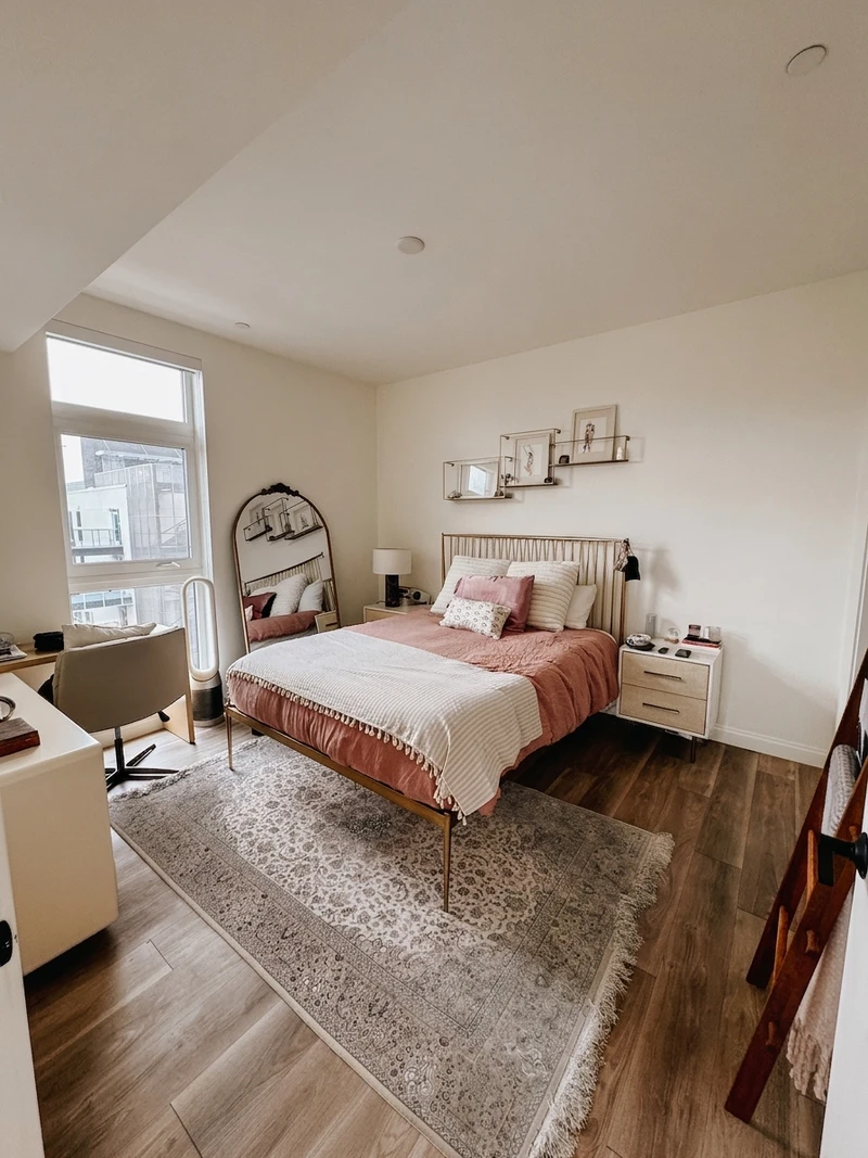 1 bedroom in East Hollywood photo 7