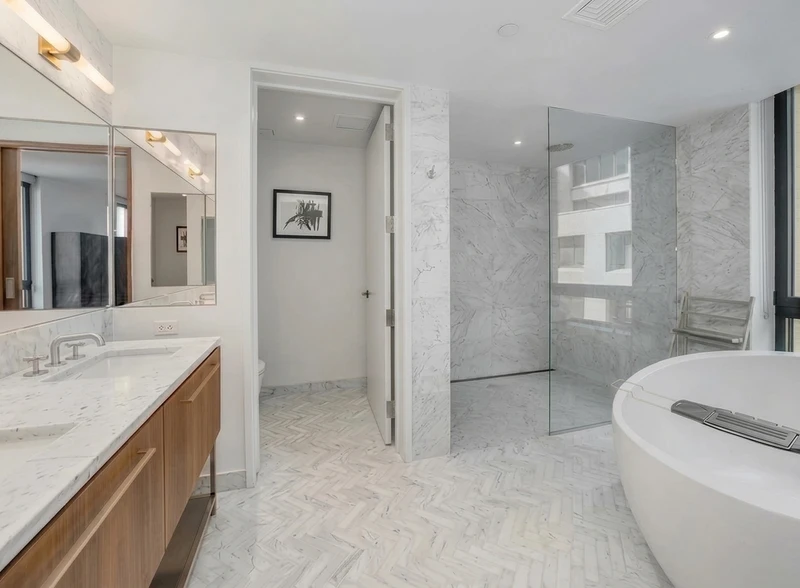 3+ bedroom in Brooklyn Heights photo 8