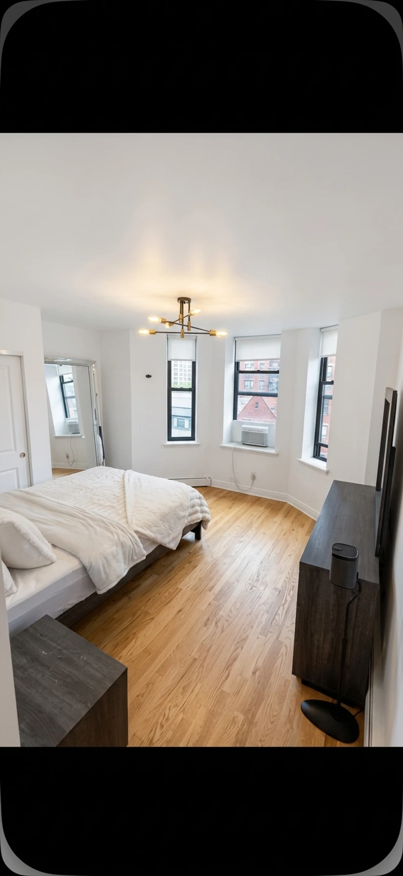 1 bedroom in Hoboken photo 2