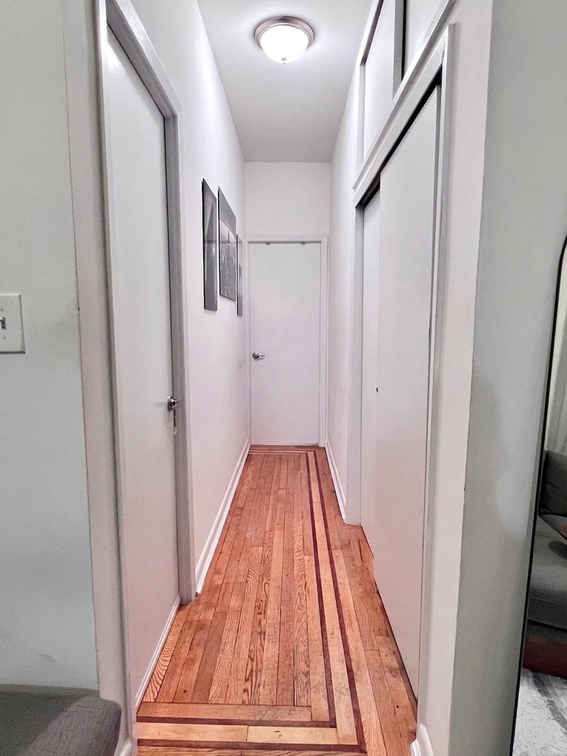 2 bedroom in Hell's Kitchen photo 5