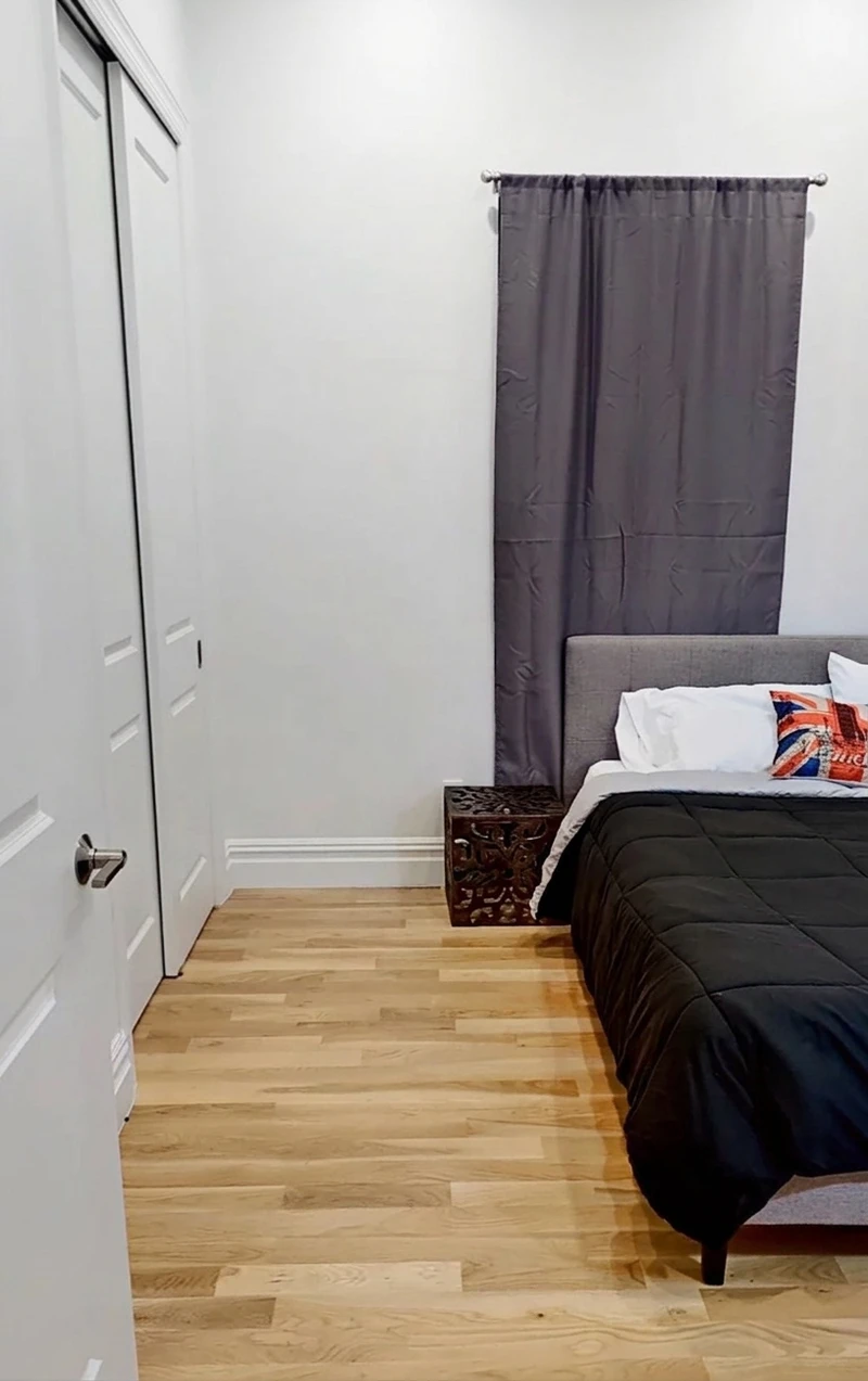 a room in Bedford-Stuyvesant photo 10