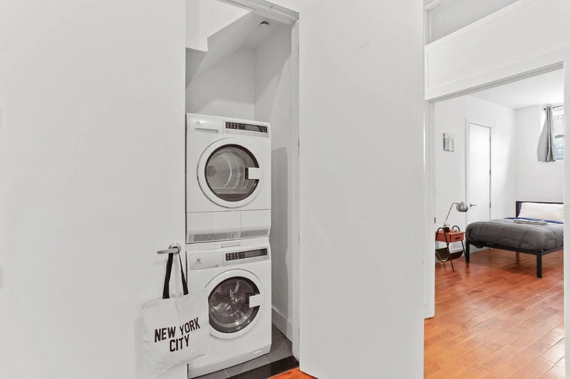 private room in Bushwick photo 5