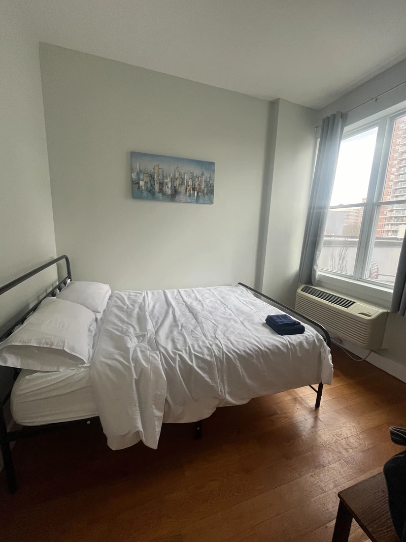 private room in Williamsburg photo 3