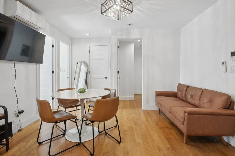 private room in Williamsburg photo 5