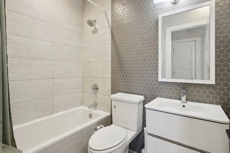 private room in Williamsburg photo 3