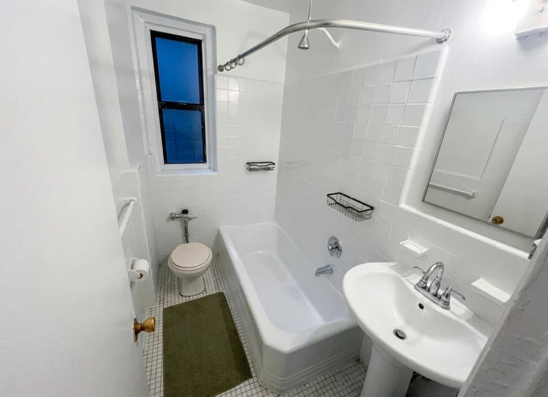 private room in Norwood photo 7